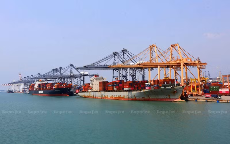 BAD: l'économie thaïlandaise va reculer de 8% en 2020 ảnh 1