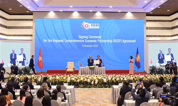 ASEAN 2020 : signature de l'accord de Partenariat économique régional global ảnh 1