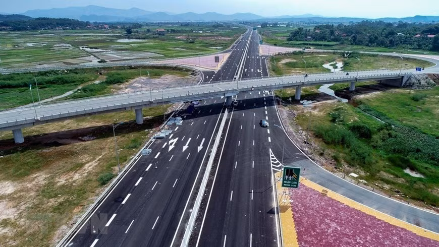 Service de péages sans arrêt sur l'autoroute Hanoi - Hai Phong ảnh 1