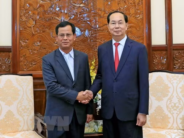 Le président Tran Dai Quang reçoit le vice-ministre laotien de la Sécurité publique ảnh 1
