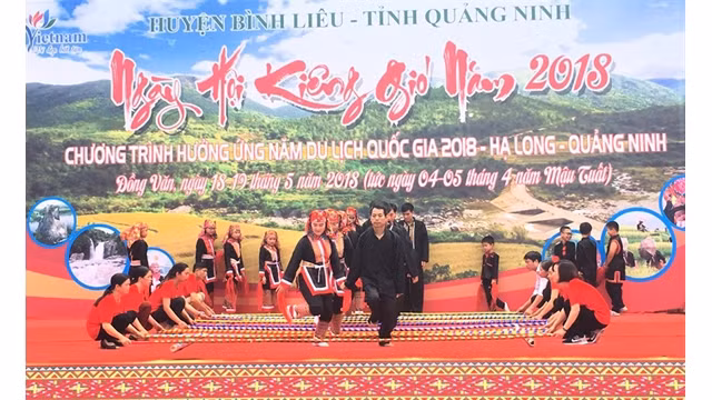 Marché d’échanges amoureux de Dông Van ảnh 1