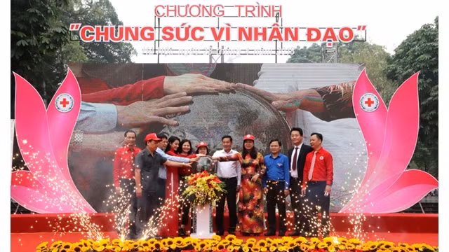 Des milliers de personnes répondent au mois d’action humanitaire 2018 ảnh 1