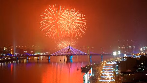 Hausse de 14% du nombre de touristes à Da Nang durant les jours fériés ảnh 1 Hausse de 14% du nombre de touristes à Da Nang durant les jours fériés ảnh 1