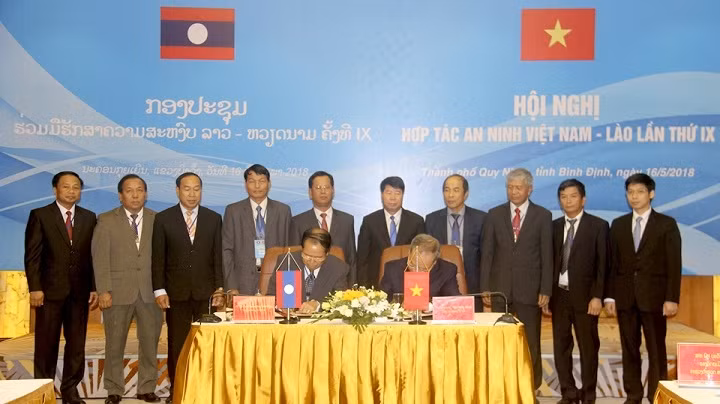 Vietnam et Laos renforcent leur coopération dans la garantie de la sécurité ảnh 1