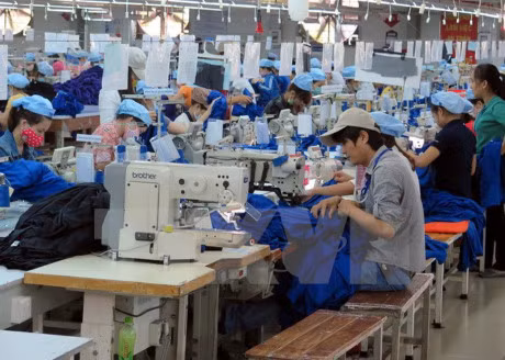 Hanoï attire l'investissement dans les zones et les complexes industriels ảnh 1