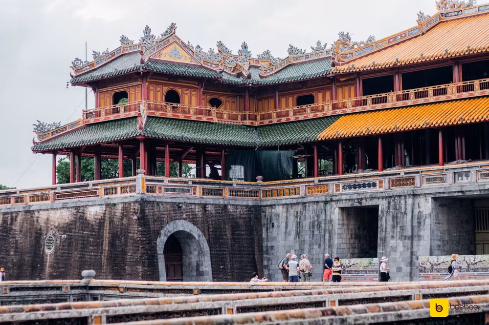Des sites touristiques à Huê, Ninh Binh et Da Nang ouvrent à nouveau leurs portes ảnh 1