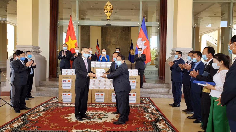 Le Cambodge remercie l'AN du Vietnam pour son aide dans la lutte anticoronavirus ảnh 1