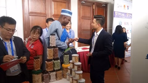 Quelque 500 entreprises participent à la conférence internationale sur la noix de cajou ảnh 1