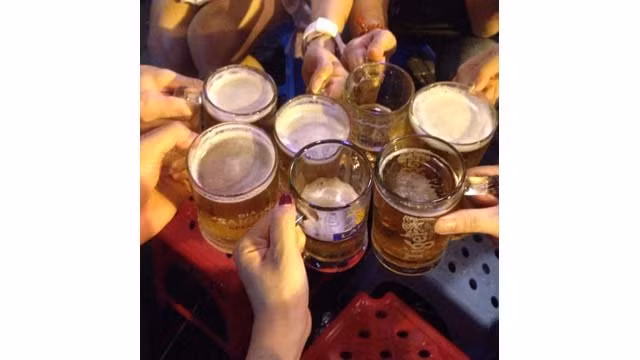 CNN Travel suggère 7 expériences nocturnes intéressantes à Hanoi ảnh 3