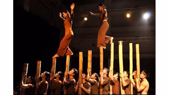 CNN Travel suggère 7 expériences nocturnes intéressantes à Hanoi ảnh 1