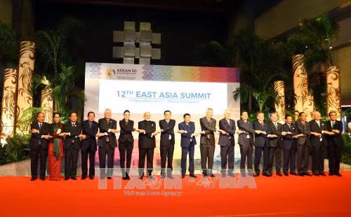 Sommet de l'ASEAN: le Vietnam apprécie le soutien des partenaires à ce bloc ảnh 1