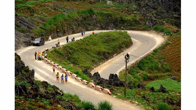 Cinq cents athlètes courront le marathon international à Hà Giang ảnh 2