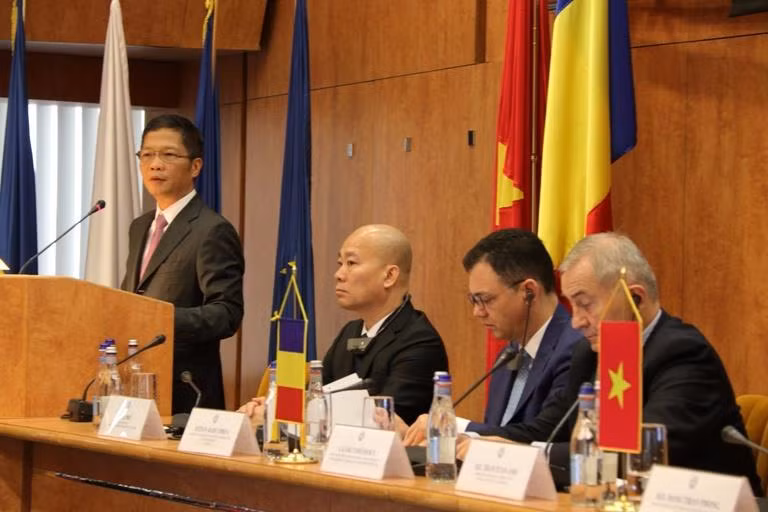 Des entreprises vietnamiennes promeuvent le commerce en Roumanie et en Bulgarie ảnh 1