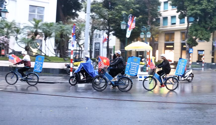 Les Hanoiens sont prêts à accueillir le président Kim Jong-un ảnh 4