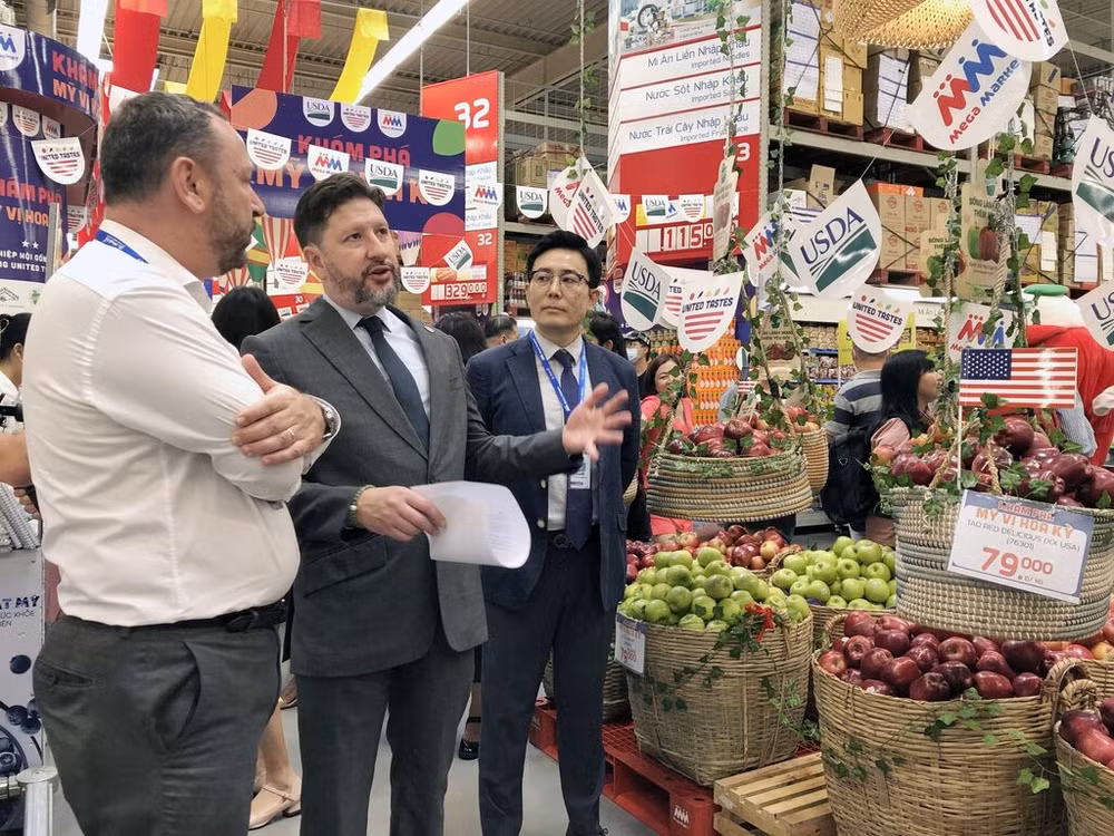 Présentation de denrées américaines au Vietnam ảnh 1