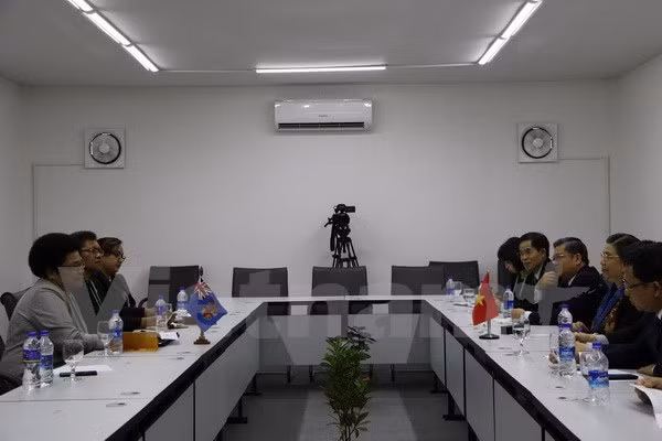 Le Vietnam développe ses relations traditionnelles avec le Bangladesh, les Fidji et la Géorgie ảnh 2