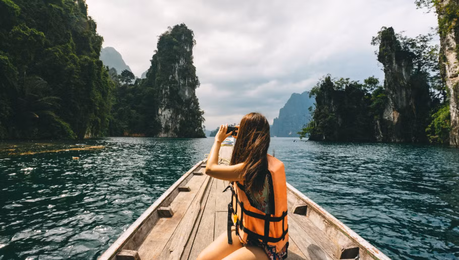 Visa : 76% des Vietnamiens prévoient des voyages intérieurs en 2022 ảnh 1