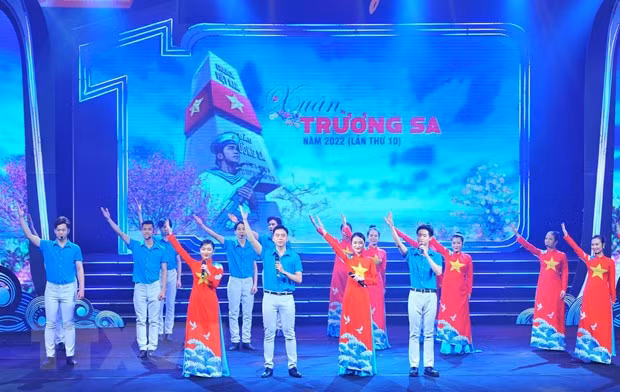 Le programme artistique "Printemps de Truong Sa 2022" ảnh 1