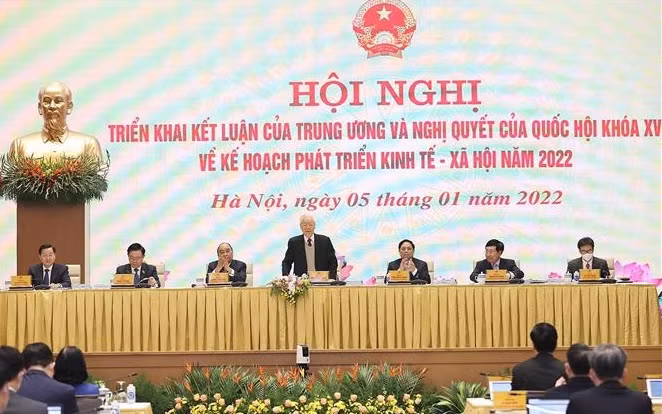 Le gouvernement et les localités mettent le cap sur la relance ảnh 2