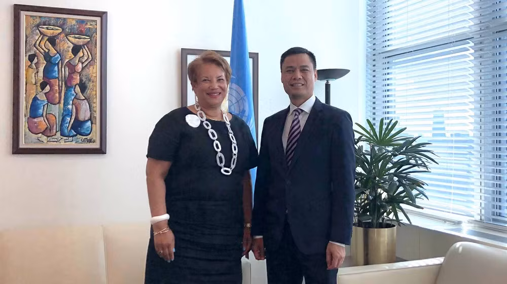 La secrétaire générale adjointe de l’ONU apprécie des contributions actives du Vietnam ảnh 1