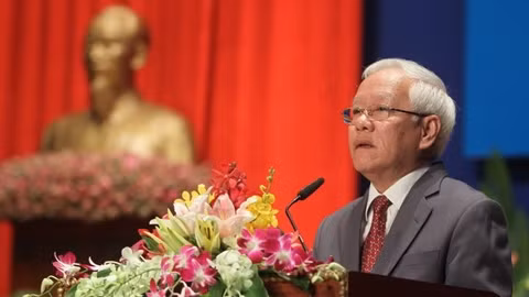 Attentats de Paris: Hô Chi Minh-Ville exprime sa sympathie ảnh 1