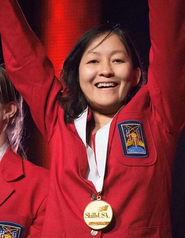 Une étudiante vietnamienne remporte la médaille d’or au concours Skills USA ảnh 1