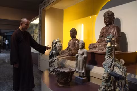 Inauguration du premier musée de la culture bouddhique au Vietnam ảnh 1