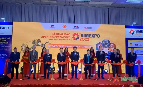 La 3e exposition internationale sur l'industrie auxiliaire et de fabrication (VIMEXPO 2022) ảnh 1