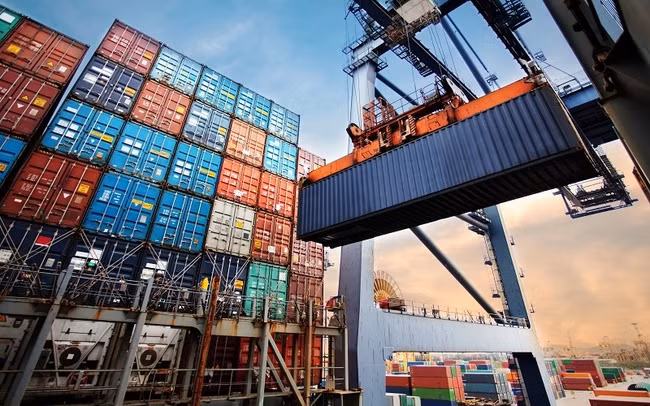 Le commerce extérieur s'oriente vers un record de 700 milliards d’USD en 2022 ảnh 1
