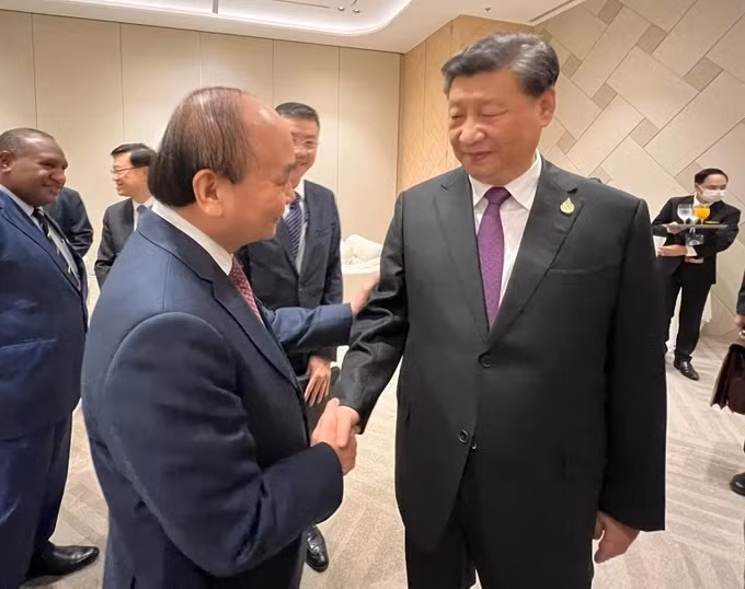 APEC: le président Nguyen Xuan Phuc rencontre le dirigeant chinois Xi Jinping ảnh 1