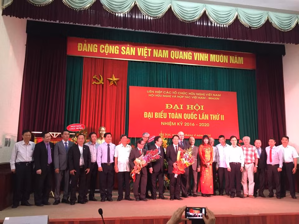 Congrès national de l’Association d’amitié et de coopération Vietnam-Brésil ảnh 1