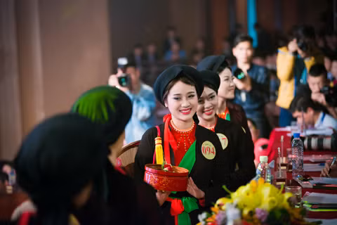 Séminaire "Promouvoir les valeurs culturelles des ethnies vietnamiennes dans les affaires" ảnh 1