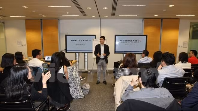 Soutenir les projets de start-up des jeunes Vietnamiens au Royaume-Uni ảnh 1