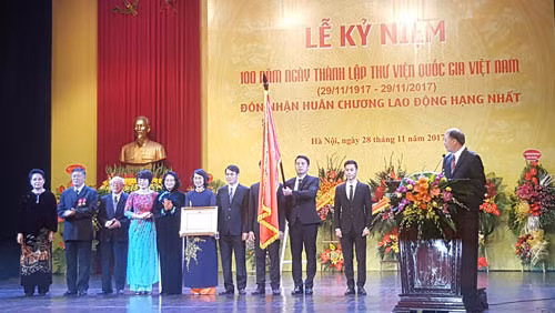 La Bibliothèque nationale du Vietnam souffle ses 100 bougies ảnh 1