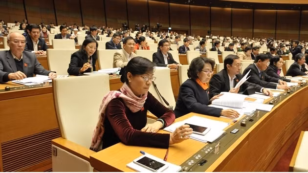 L’AN adopte la résolution sur le Plan d’investissement public à moyen terme (2016-2020) ảnh 1 L’AN adopte la résolution sur le Plan d’investissement public à moyen terme (2016-2020) ảnh 1