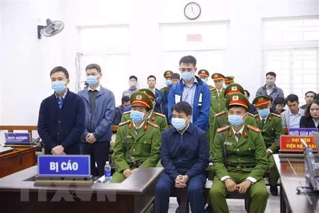 L'ancien président du Comité populaire de Hanoi fait face à une nouvelle accusation ảnh 1