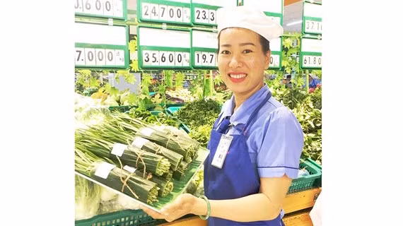 Saigon Co.op devient le premier détaillant à dire « non » aux pailles en plastique ảnh 1