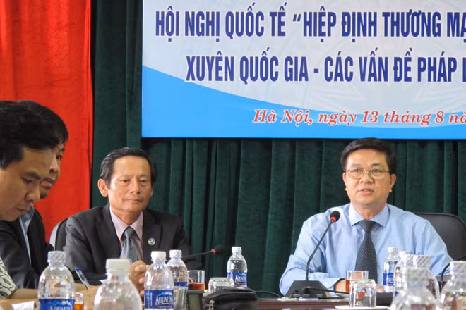 Séminaire international sur l’ALE et le travail transnational ảnh 1