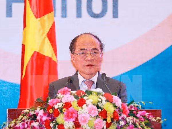 Le président de l’AN Nguyen Sinh Hung quitte le pays pour les Etats-Unis ảnh 1