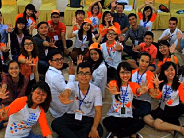 Lutte contre les violences faites aux femmes sur les réseaux sociaux ảnh 1