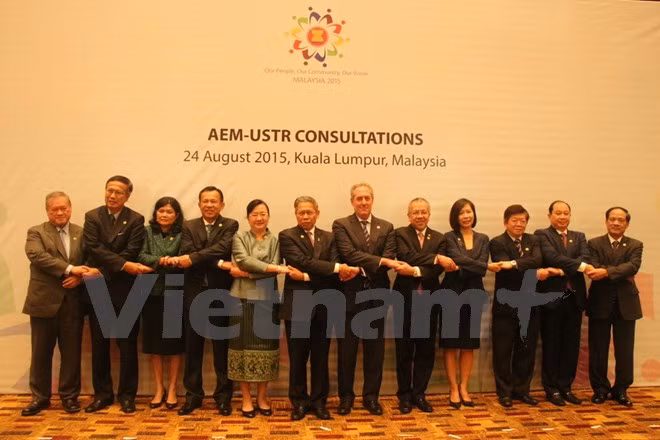 ASEAN et Etats-Unis boostent leur coopération commerciale et d’investissement ảnh 1