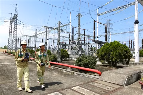 EVN se mobilize pour fournir de l’électricité ảnh 1