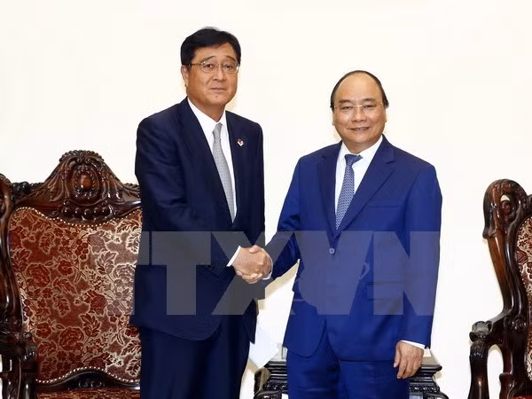 Le Vietnam salue l'élargissement des activités de Mitsubishi Motors sur son sol ảnh 1