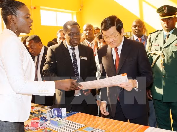 Entrevue entre Truong Tan Sang et le président de l’AN tanzanienne ảnh 2