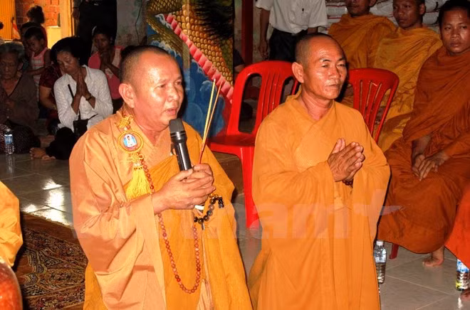 Inauguration du Mémorial des Héros morts pour la Patrie Cambodge - Vietnam ảnh 2