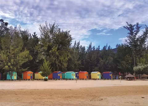 Farniente sur la plage de carte postale de Dai Lanh ảnh 2