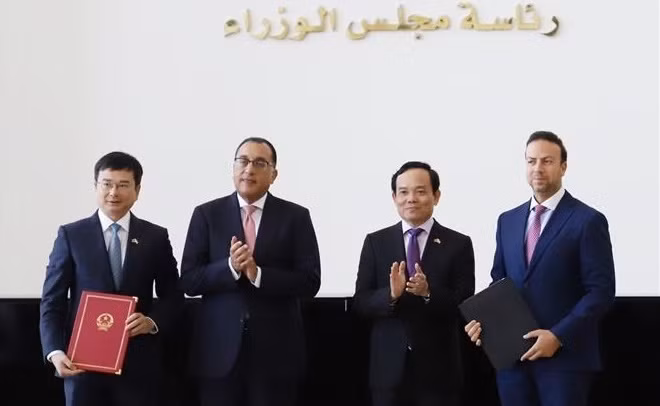 Signature d’un accord d'amitié et de coopération entre Hanoï et Le Caire ảnh 1