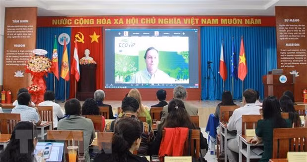 Vietnam et Philippines promeuvent l'innovation et l'entreprenariat dans le domaine de l'écotourisme ảnh 1