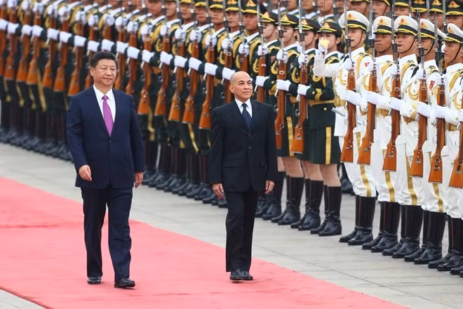 La Chine et le Cambodge renforcent leurs relations d'amitié traditionnellele ảnh 1