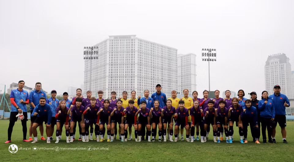 Coupe d’Asie de football féminin U20 : la sélection vietnamienne part pour l'Ouzbékistan ảnh 1